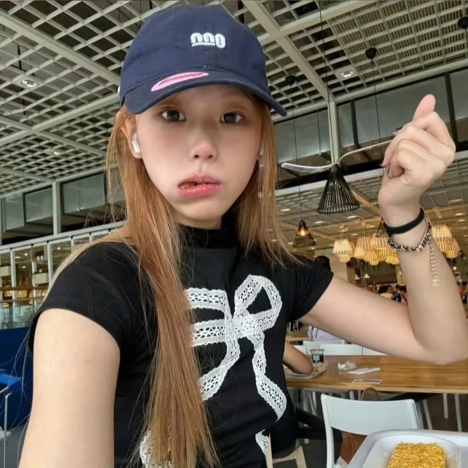 当蚂蚁爱上蟋蟀